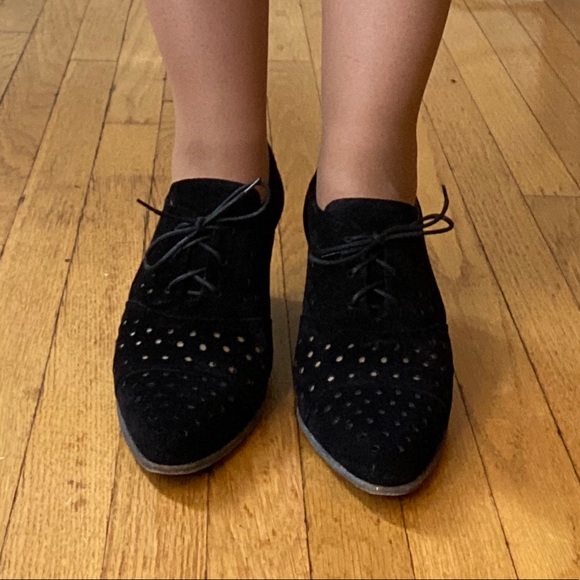 Fluevog Audrey pumps - Picture 2 of 8